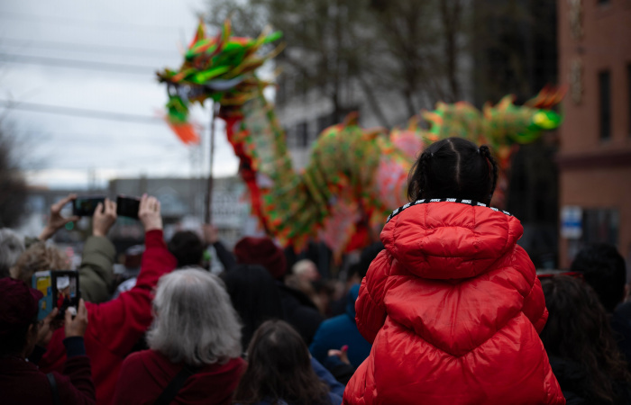 child watching performance